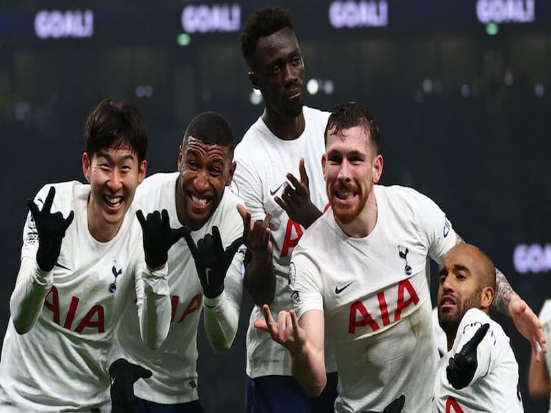 Những chú gà trống Tottenham Hotspur