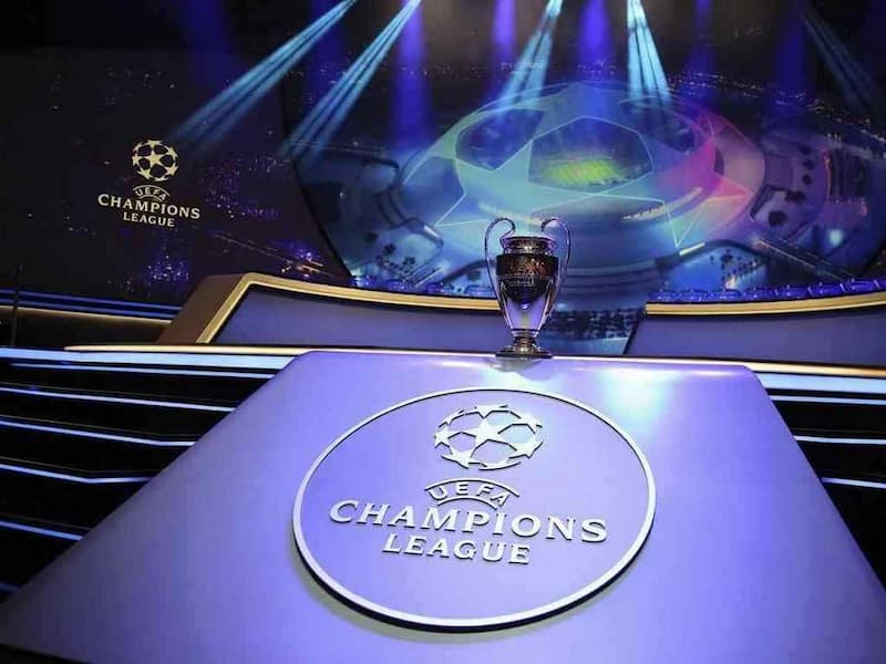 Tiền thân của giải Cúp C1 là European Cup.