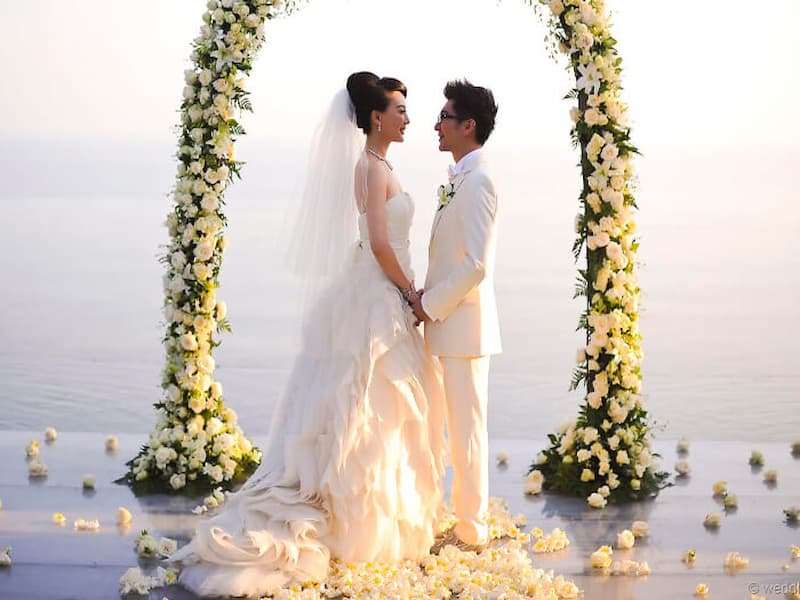 Bạn đã có gia đình nhưng lại mơ cưới người khác là điềm báo xấu