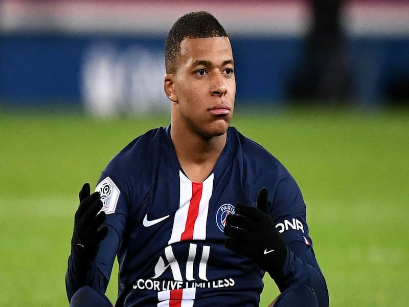 Kylian Mbappe trong danh sách top hai tiền đạo chạy nhanh nhất