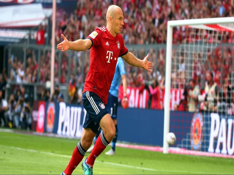 Arjen Robben tiền đạo sở hữu tốc độ rất khủng với 37km/h