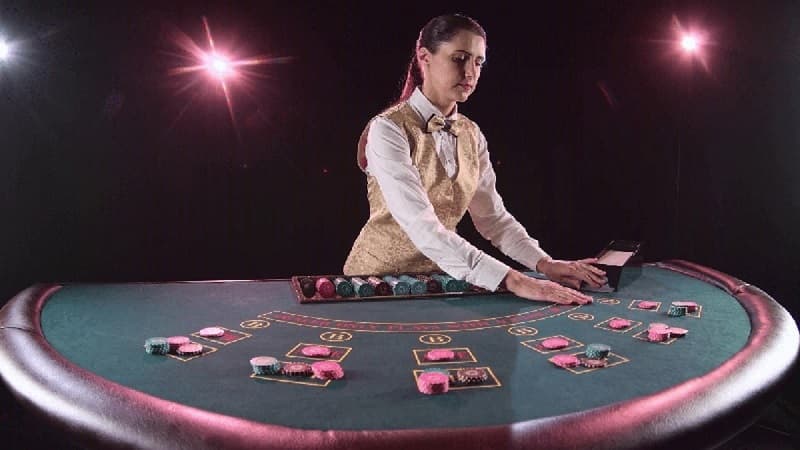Dealer là gì? Dealer là gì?