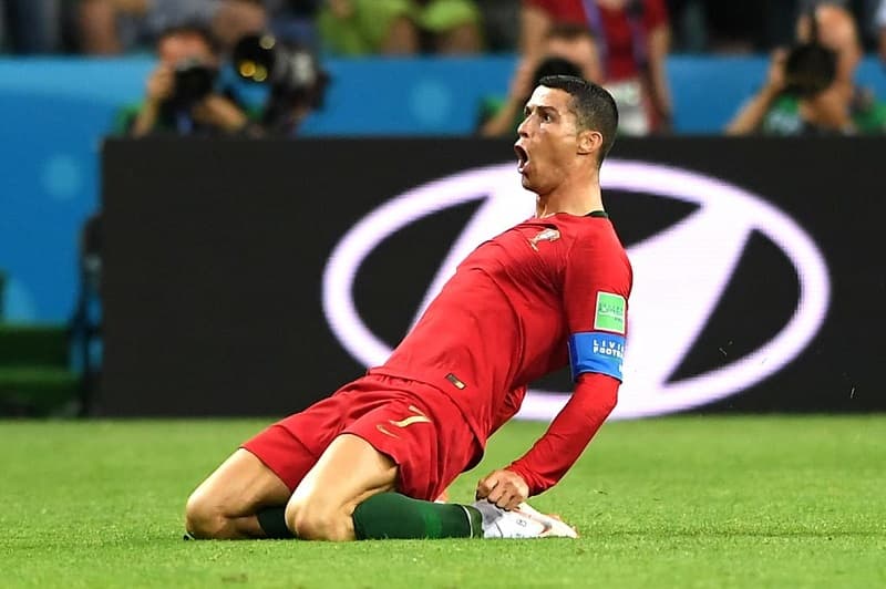 ronaldo lập hack trick ronaldo lập hack trick