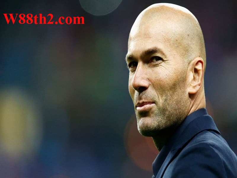 Zidane huấn luyện viên đội nào